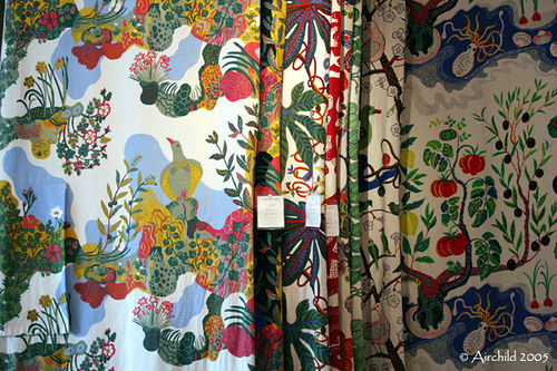 WHACKY AND WHIMSICAL KIDS CURTAINS - INTEL BY ANNA YOUNG - QONDIO